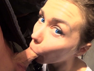 Homemade amateur teen blowjob