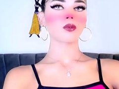 sexy-hottie-anetta-keys-enjoys-a-solo-toy-masturbation