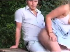 Blonde Deutsche mit groem Arsch wird im Doggystyle drauen